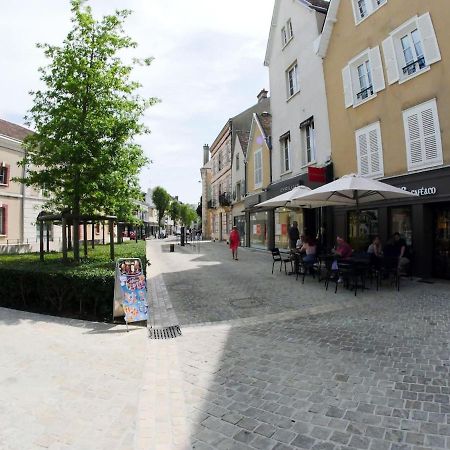 Chartres Coeur De Ville, Beau 2 Pieces Chaleureux Et Lumineux,Parking Et Wifi ! Eksteriør billede