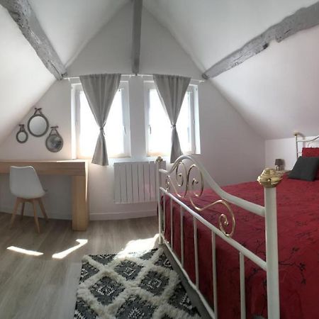 Chartres Coeur De Ville, Beau 2 Pieces Chaleureux Et Lumineux,Parking Et Wifi ! Eksteriør billede