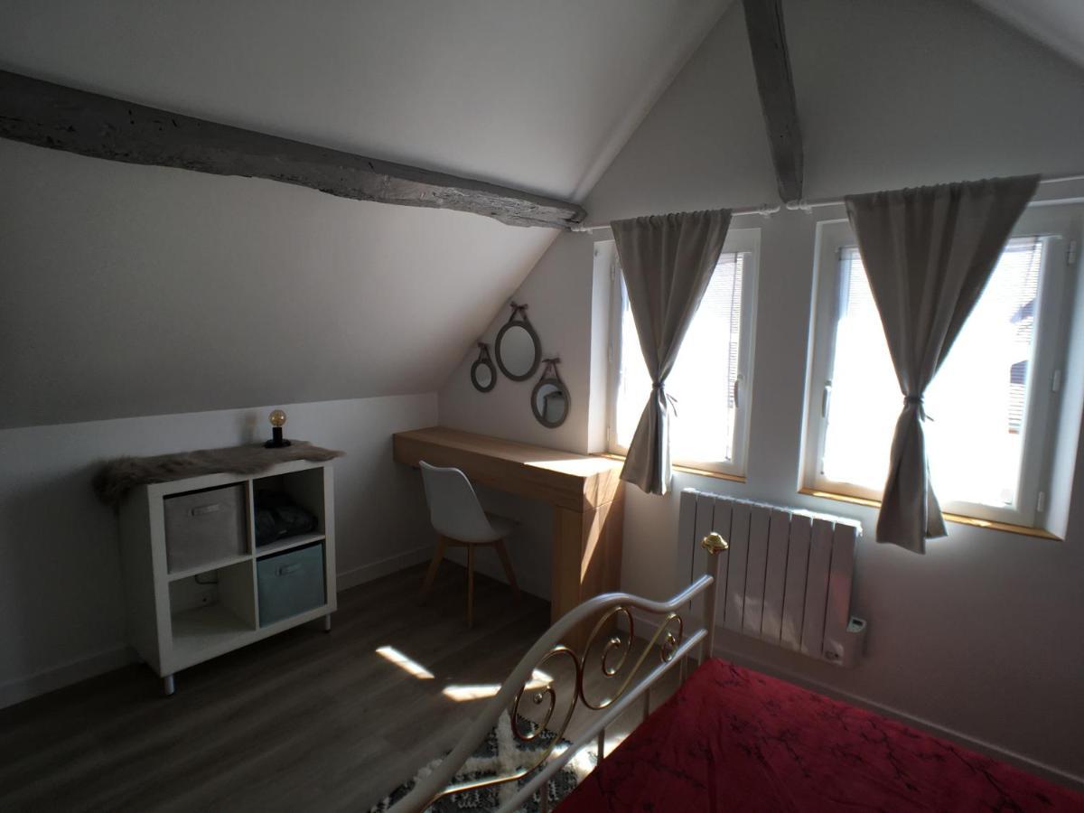 Chartres Coeur De Ville, Beau 2 Pieces Chaleureux Et Lumineux,Parking Et Wifi ! Eksteriør billede